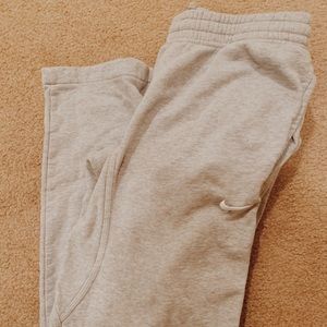 Grey Nike sweatpants